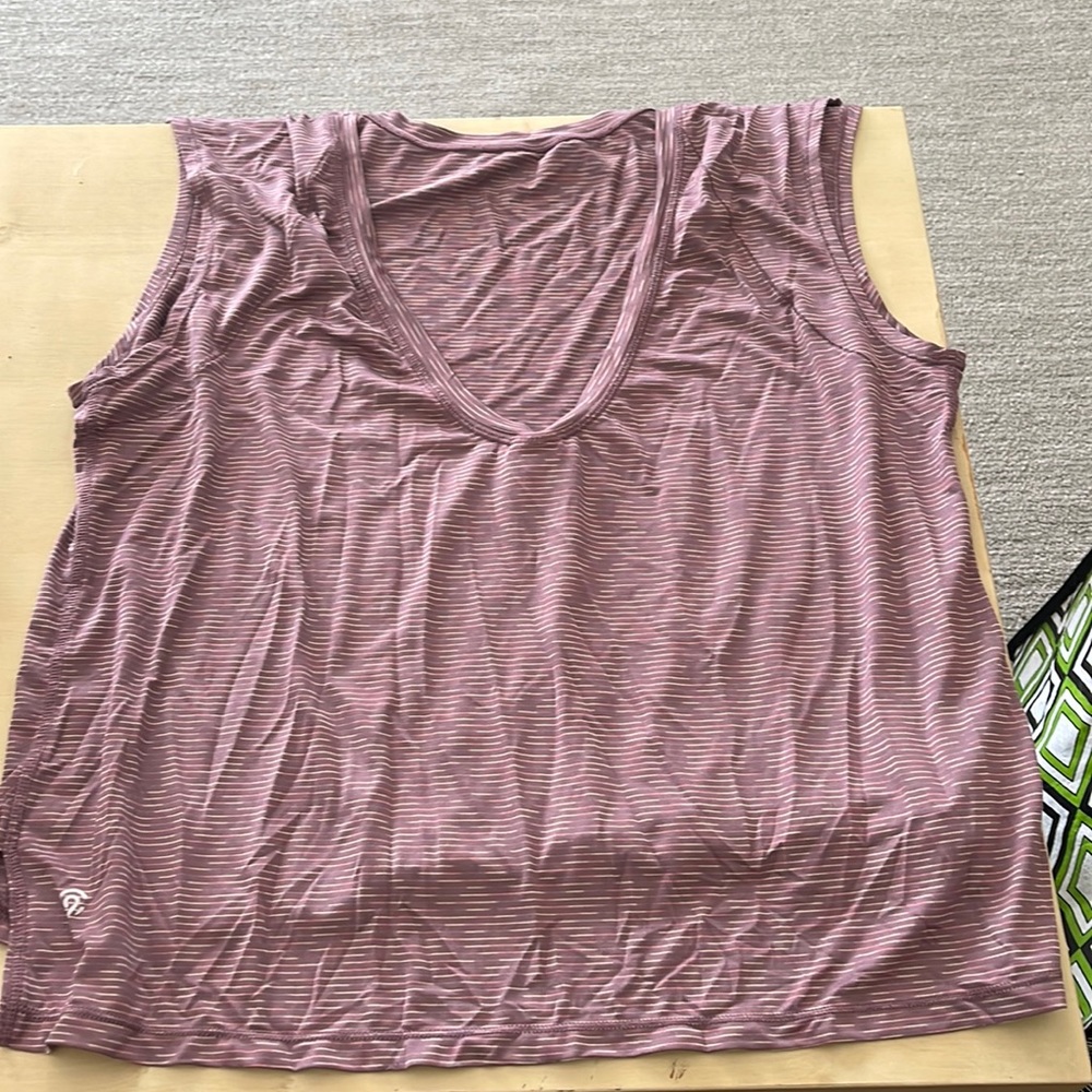 Workout shirt